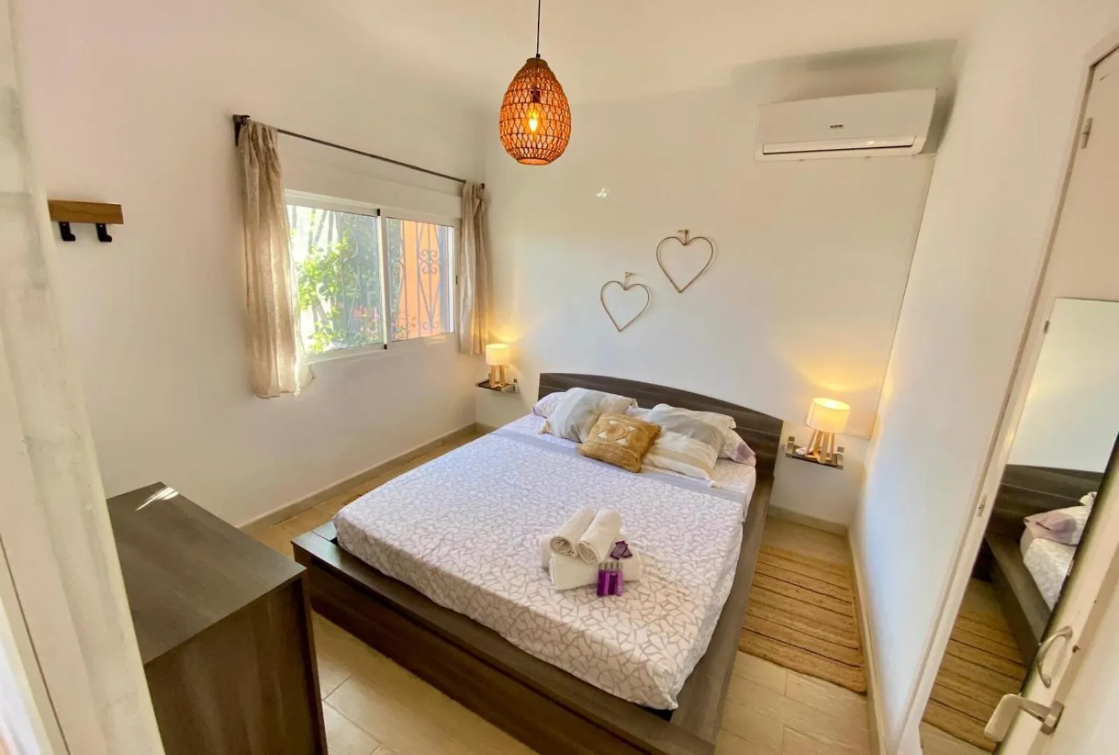 Duna House Lloret De Mar - Apartments With Views Of The Beach 0*,  España