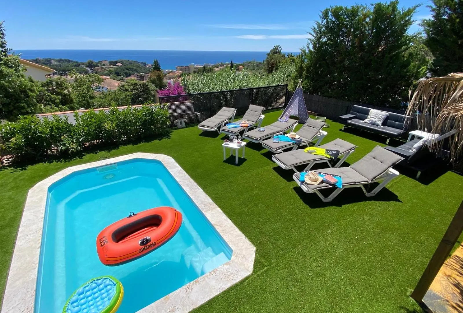 Duna House Lloret De Mar - Apartments With Views Of The Beach