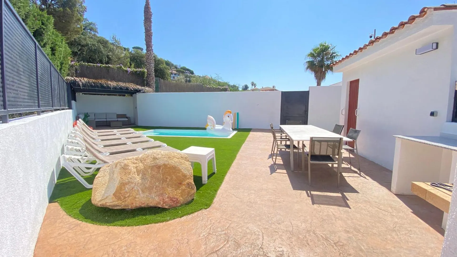 Duna House Lloret De Mar - Apartments With Views Of The Beach 0*,  ספרד